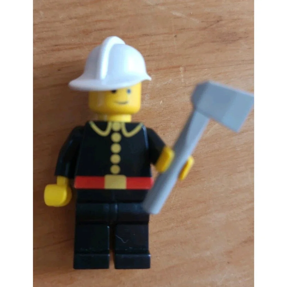 Lot 9 Lego Minifigures Assorted Police Spaceman Firefighters